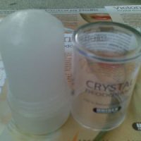 "Victoria Bell’s Crystal Deodorant" - кристален дезодорант с 24 часово действие - срещу изпотяване и неприятни миризми!