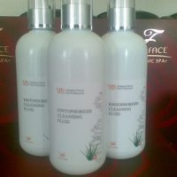 ПОЧИСТВАЩ ФЛУИД "VB collagena clinic & Aloe professional" – снимка 2