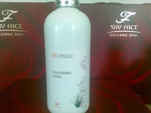 ПОЧИСТВАЩ ТОНИК "VB collagena clinic & Aloe professional"