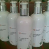 ПОЧИСТВАЩ ТОНИК "VB collagena clinic & Aloe professional" – снимка 4