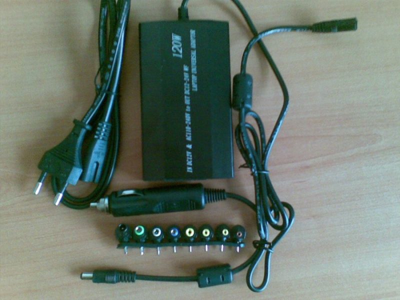 УНИВЕРСАЛНО ЗАРЯДНО ЗА ЛАПТОП ЗА 12V и 220V – снимка 5