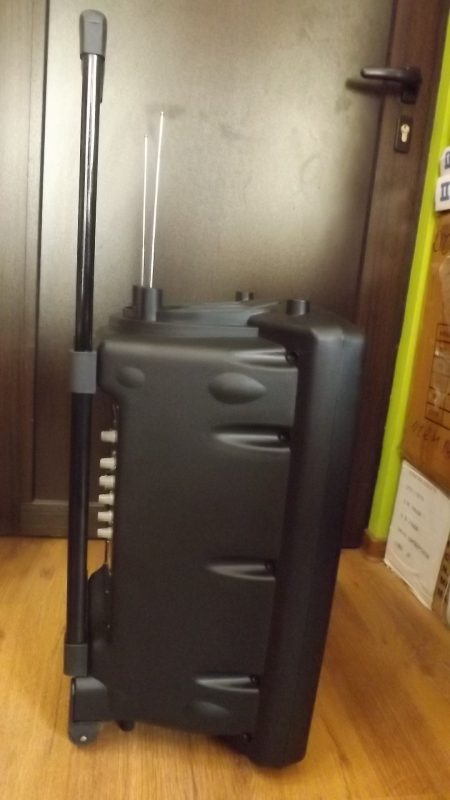 "MBA F-12A" - КАРАОКЕ ТОНКОЛОНА С FM ТУНЕР, BLUETOOTH, БЕЗЖИЧЕН МИКРОФОН, ДИСТАНЦИОННО, ВГРАДЕН АКУМУЛАТОР и MP3 - ОТ SD КАРТА ИЛИ ФЛАШКА