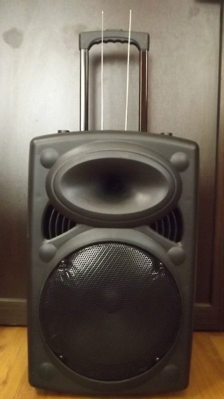 КАРАОКЕ ТОНКОЛОНА "LY-12" - С FM ТУНЕР, BLUETOOTH, 2  БЕЗЖИЧЕН МИКРОФОН, ДИСТАНЦИОННО, ВГРАДЕН АКУМУЛАТОР и MP3 - ОТ SD КАРТА ИЛИ ФЛАШКА