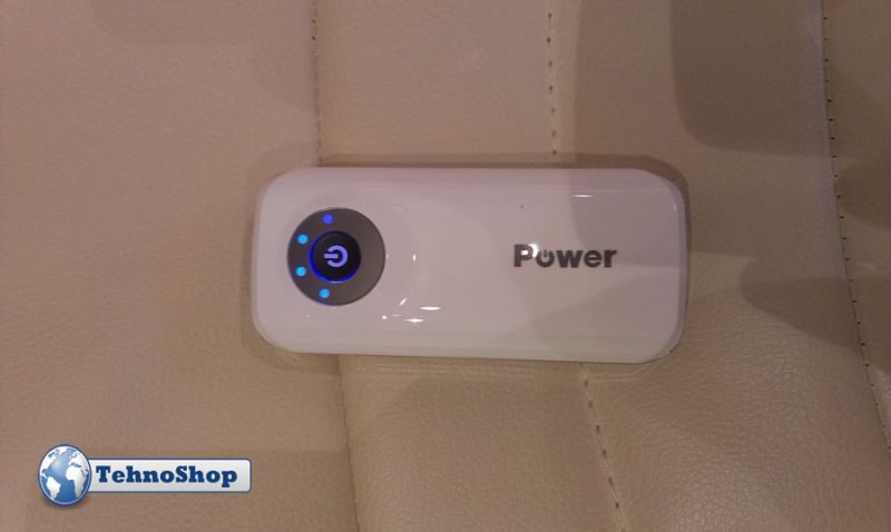 УНИВЕРСАЛНО ЗАРЯДНО POWER BANK ЗА СПЕШНО ЗАРЕЖДАНЕ - 6000 mAh